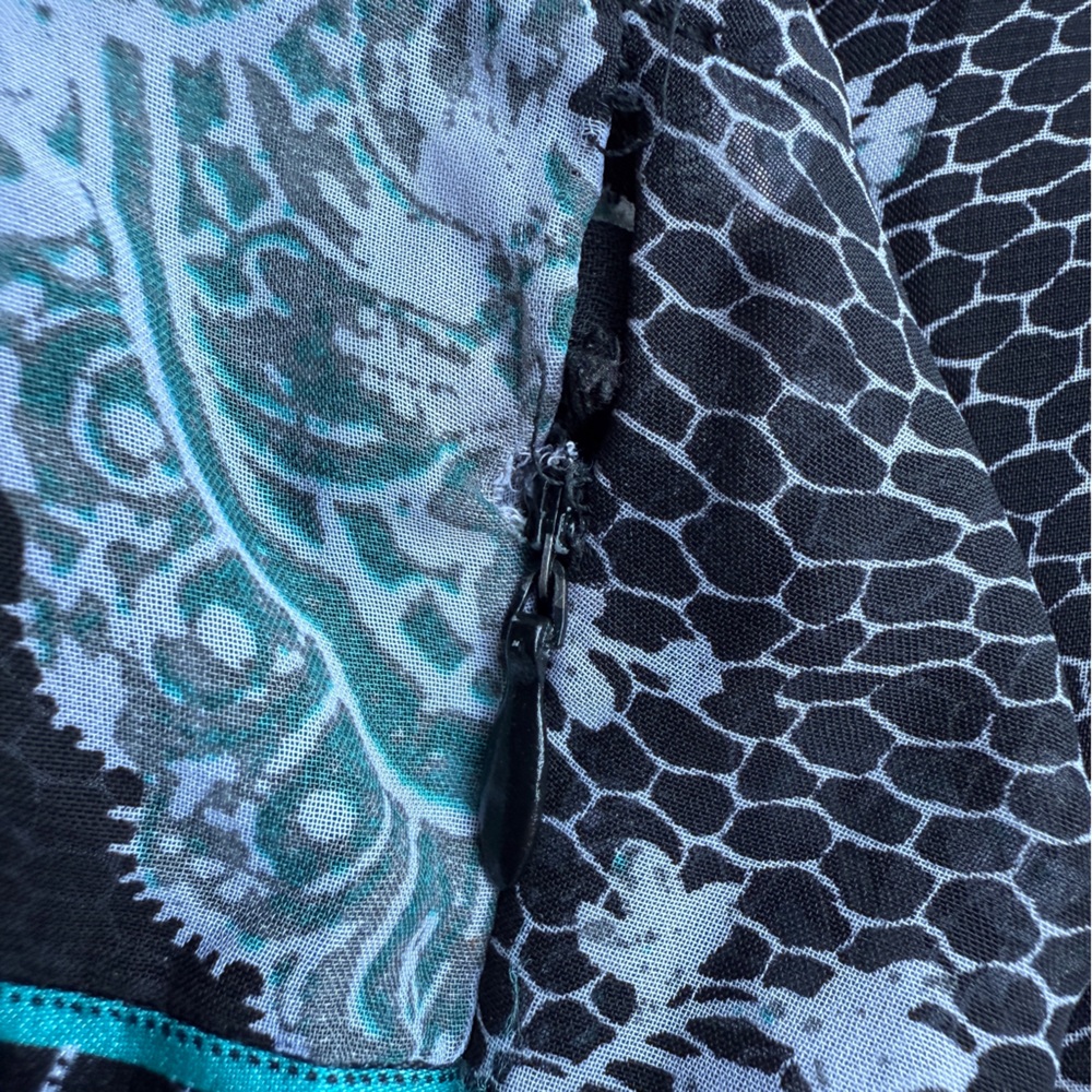 Nicole by Nicole Miller Black Floral Peplum Sleeveless Blouse Y2K Babydoll | 14 - Picture 16 of 16